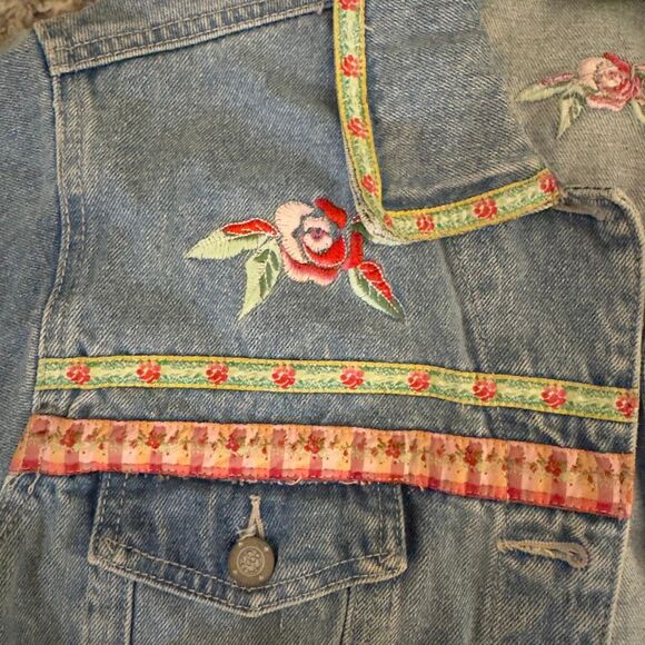 Vintage Blue Blass Embroidered Floral 90s Denim Jacket M - Picture 2 of 6